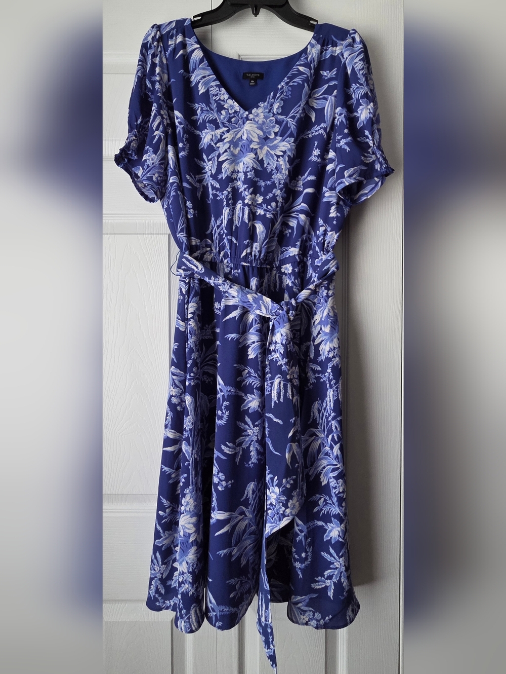 Talbots Etched Toile Belted Smocked Fit&Flare Blue Floral Dress Size 14P - Picture 2 of 12